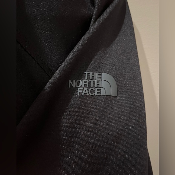 The North Face Zippered Jacket Size Women’s Large - Picture 5 of 8